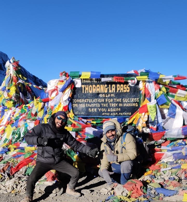 Throng la pass Picture