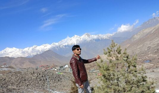 View from way to mustang