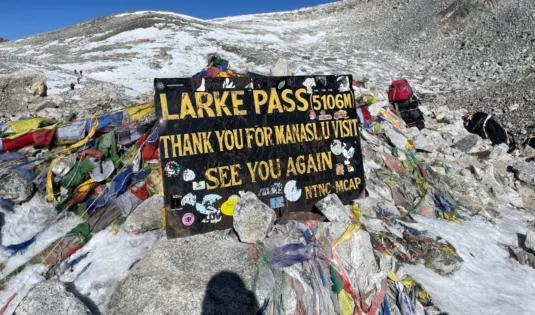 Manaslu Circuit Trek - Manaslu Circuit Trek vs Annapurna Circuit Trek