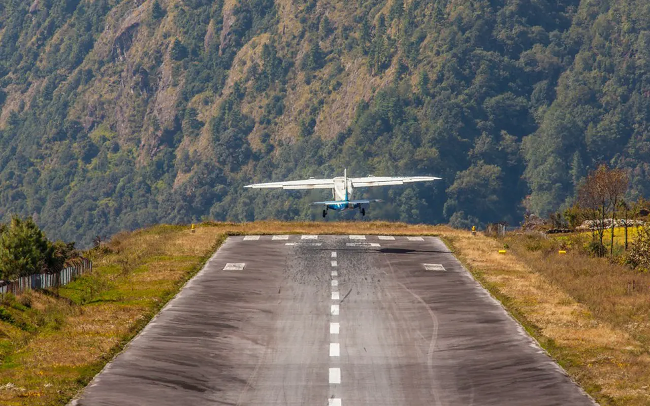 lukla airport