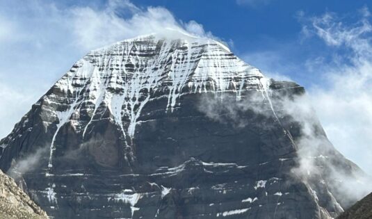 Kailash Mansarovar picture