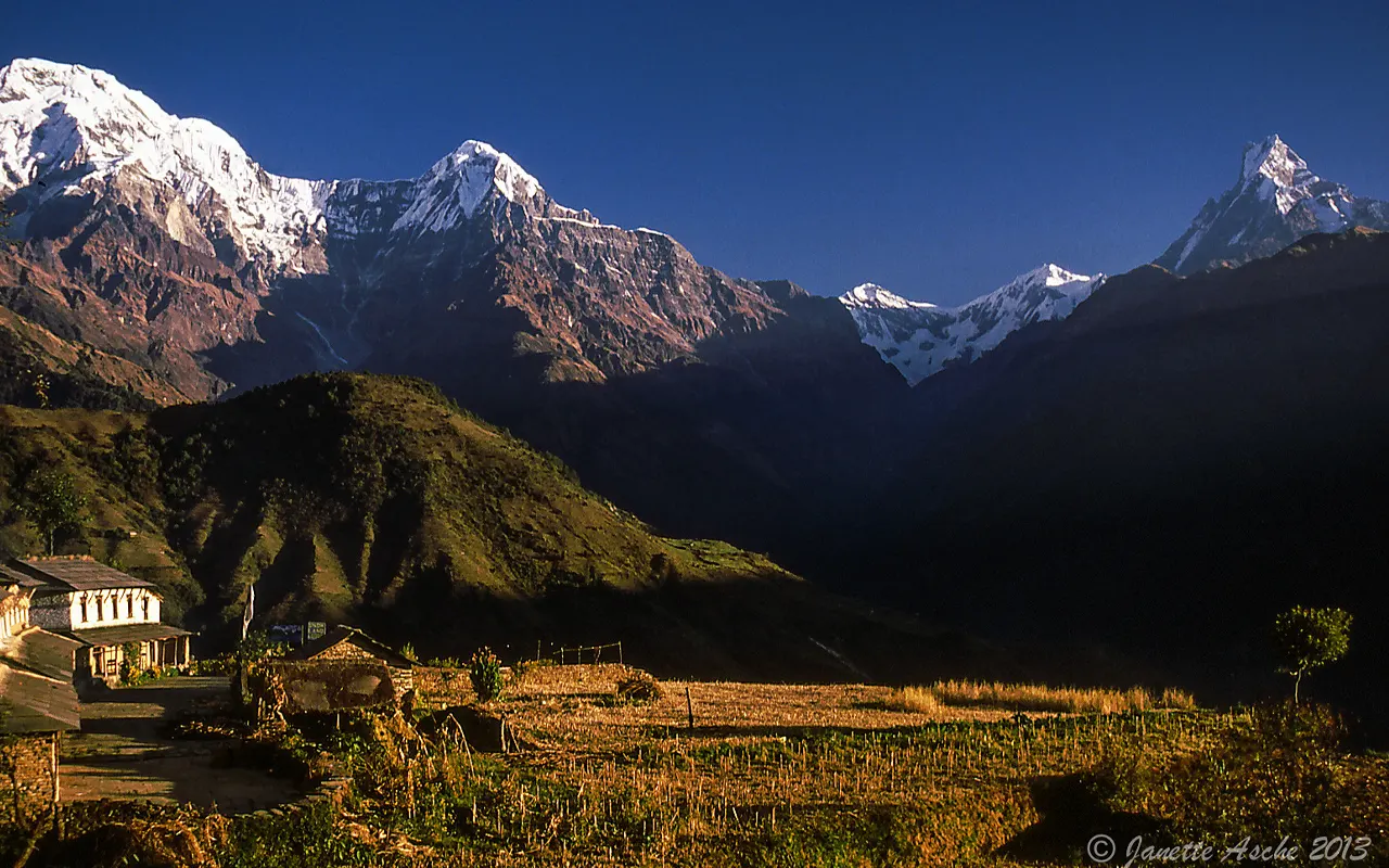 ghandruk sunrise