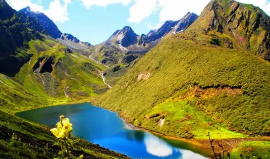 Dagala Thousand Lakes Trek